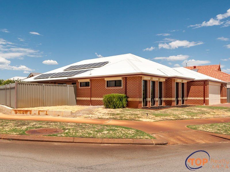 2 Edgar Link, Piara Waters WA 6112