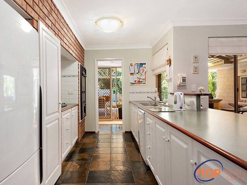 7 Warwick Place, Willetton WA 6155