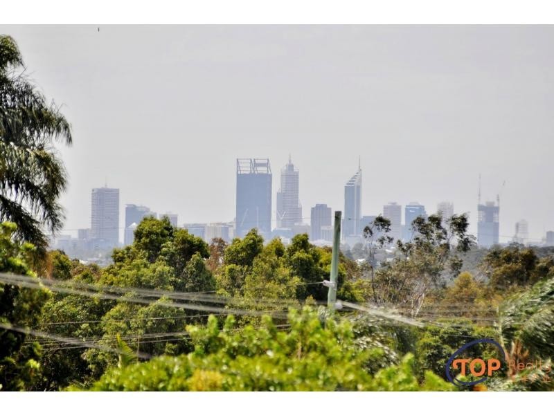 25 Hartung Way, Bull Creek WA 6149