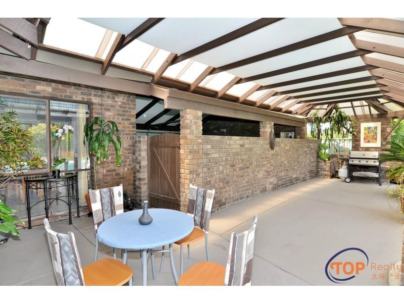 25 Hartung Way, Bull Creek WA 6149