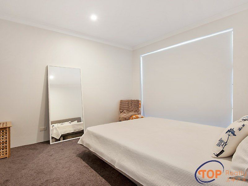 15 Edgecumbe Street, Como WA 6152