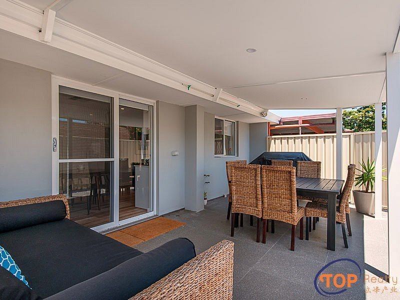 15 Edgecumbe Street, Como WA 6152