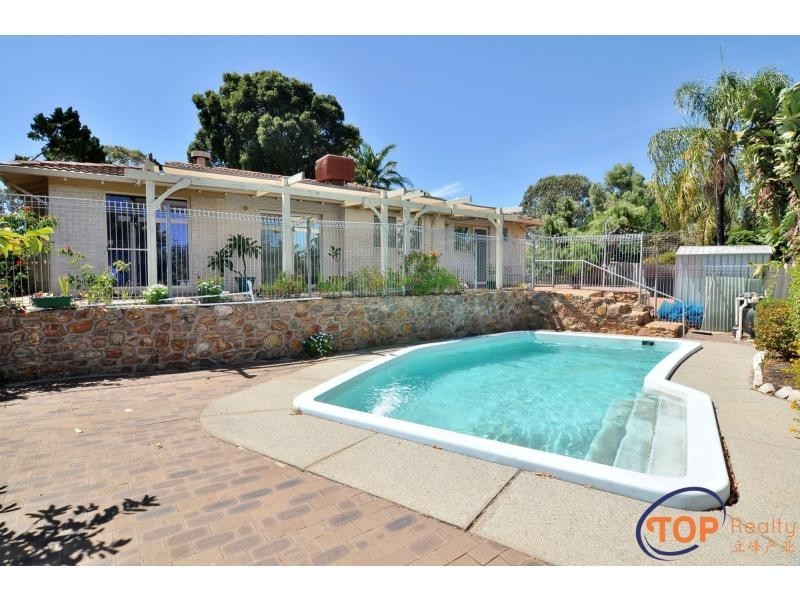 17 The Parapet, Willetton WA 6155