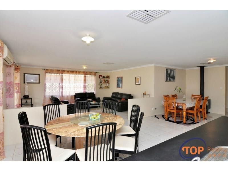 70 Shannon Ramble, Gosnells WA 6110