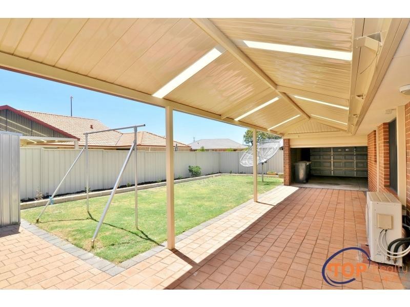 4 Kalgan Pass, Gosnells WA 6110