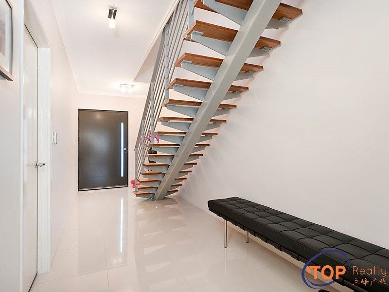 67B Armstrong Road, Wilson WA 6107