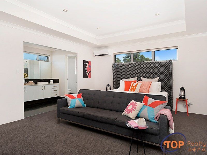 67B Armstrong Road, Wilson WA 6107