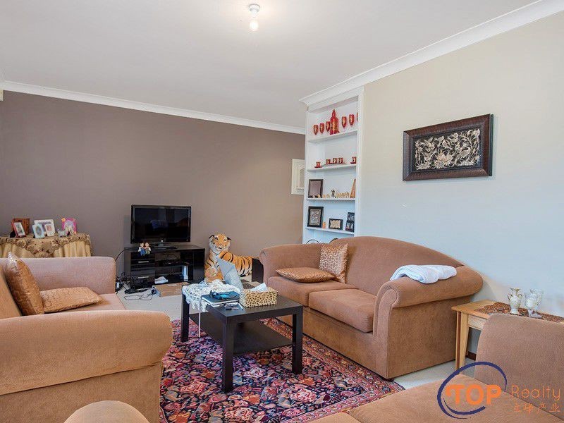 2 Heron Place, Parkwood WA 6147