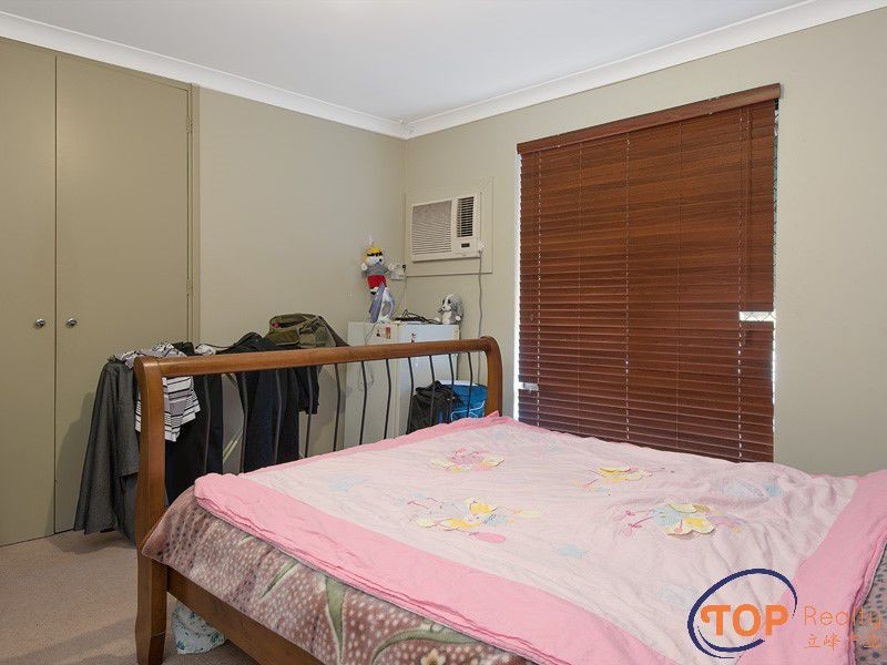 2 Heron Place, Parkwood WA 6147