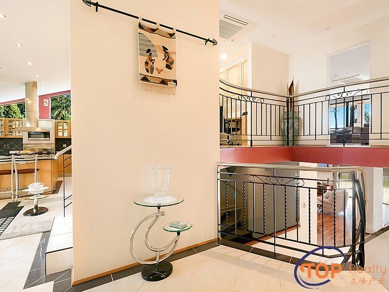 16 The Escarpment, Willetton WA 6155