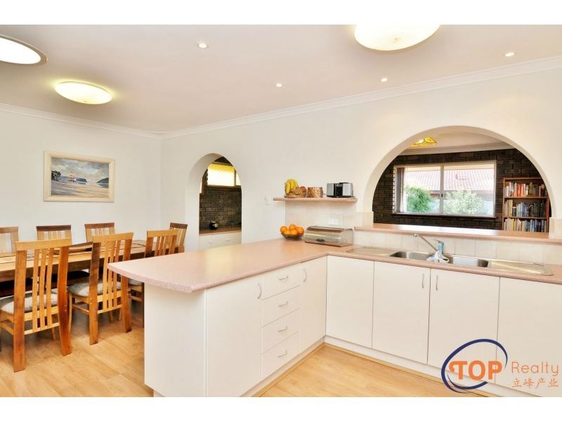 10 Burren Gate, Willetton WA 6155