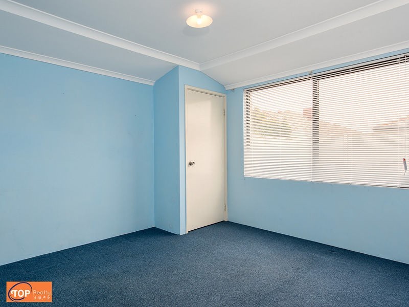 11 Contorta Road, Canning Vale WA 6155