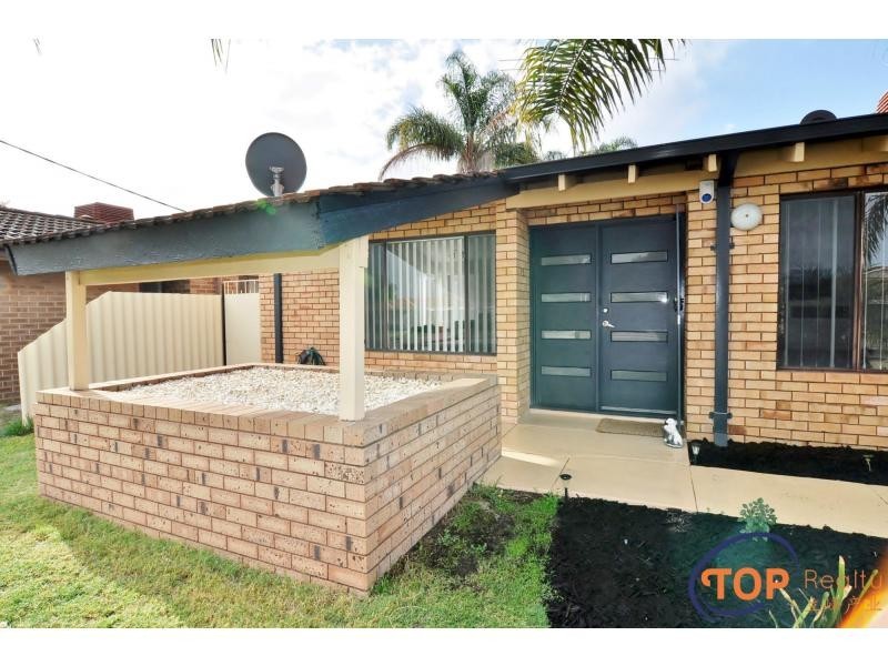 11 Meadowbrook Drive, Parkwood WA 6147