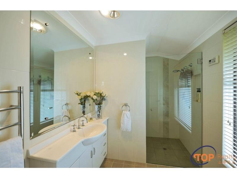 5 The Eyrie, Willetton WA 6155