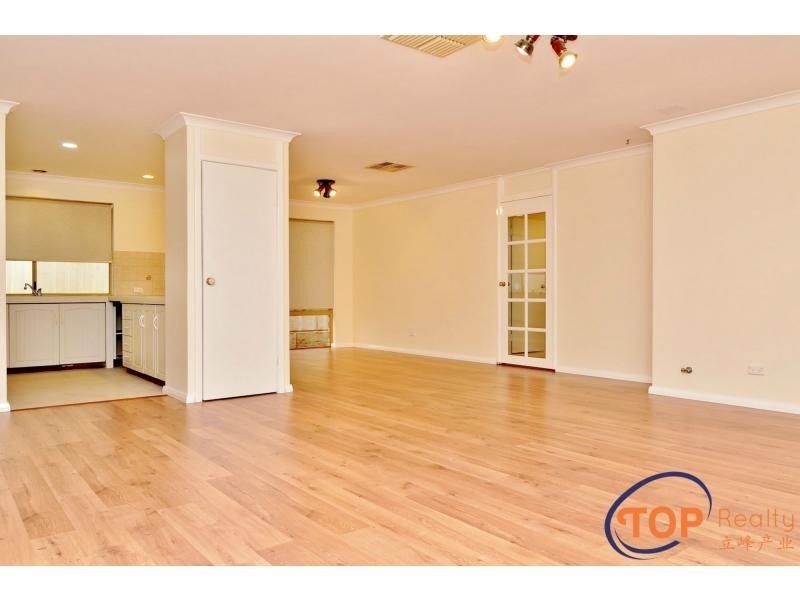 19 Beckley Circle, Leeming WA 6149