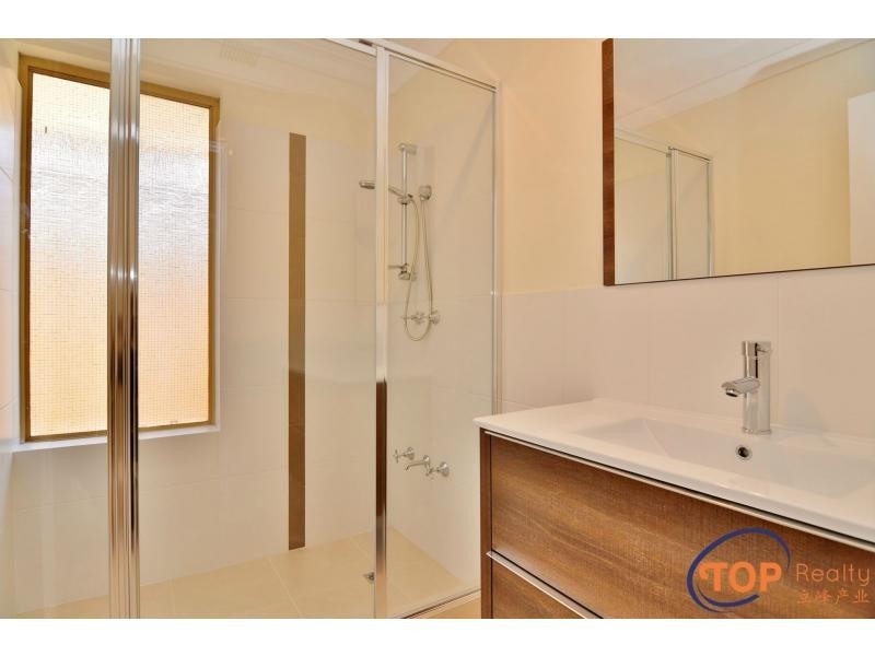 19 Beckley Circle, Leeming WA 6149
