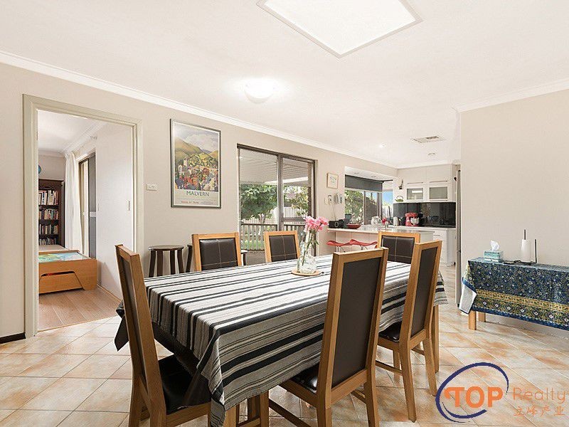 17 Rampart Way, Willetton WA 6155