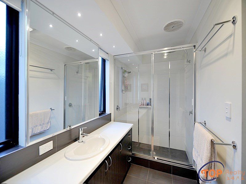 4 Warwick Place, Willetton WA 6155