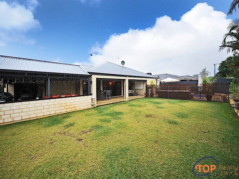 4 Warwick Place, Willetton WA 6155