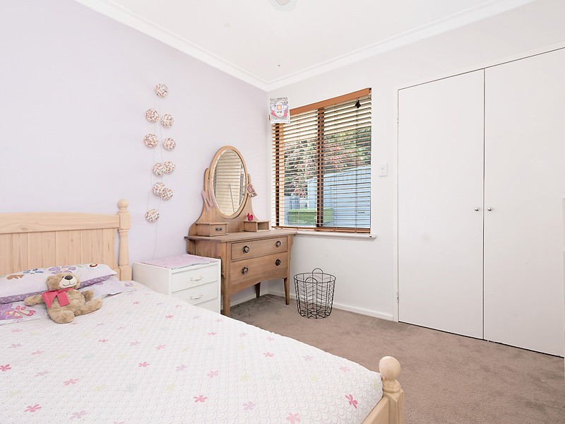 4 Symon Close, Bull Creek WA 6149