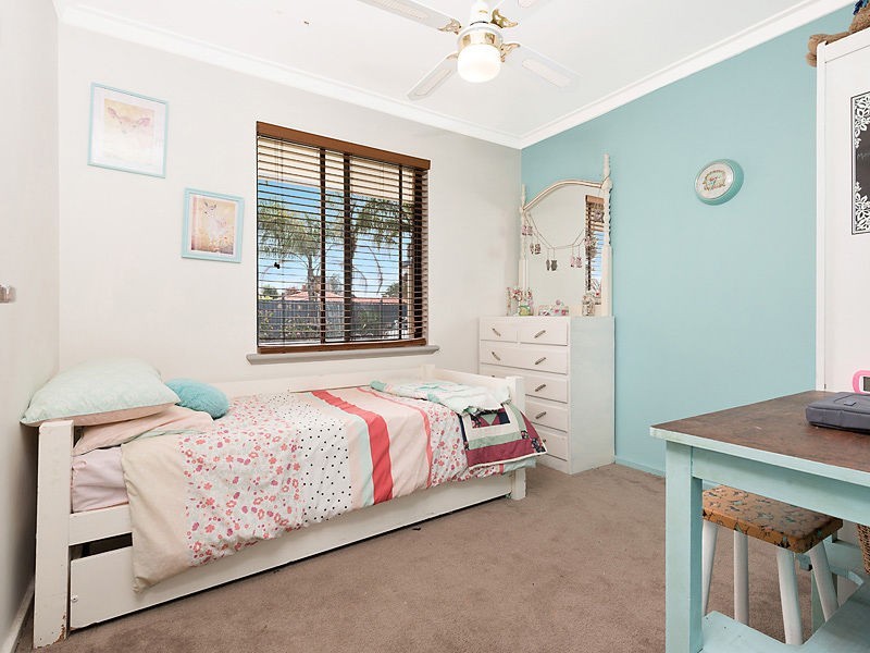 4 Symon Close, Bull Creek WA 6149