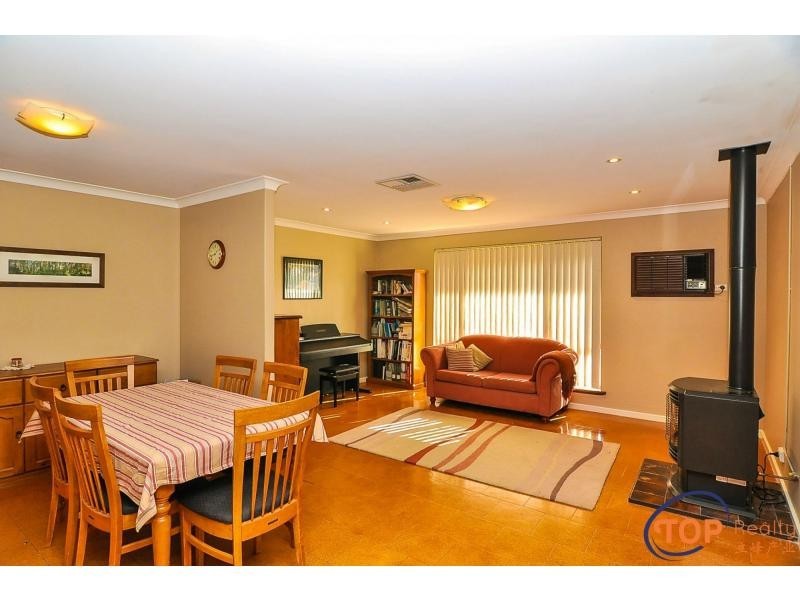 49 Keslake Way, Parkwood WA 6147