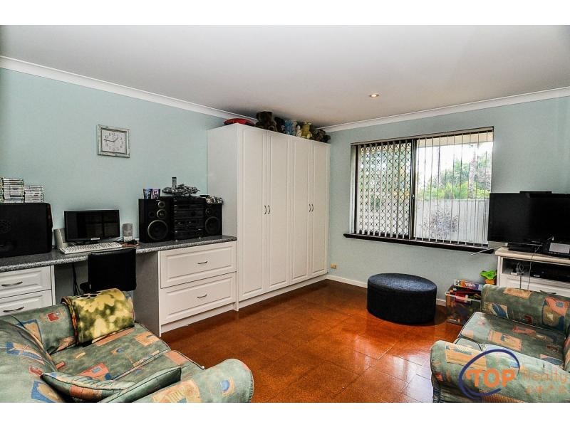 49 Keslake Way, Parkwood WA 6147