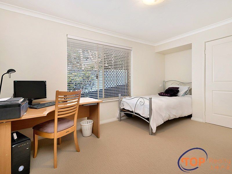 49 Cameron Court, Willetton WA 6155