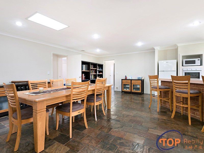 49 Cameron Court, Willetton WA 6155