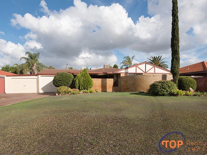 142 Parry Avenue, Bull Creek WA 6149