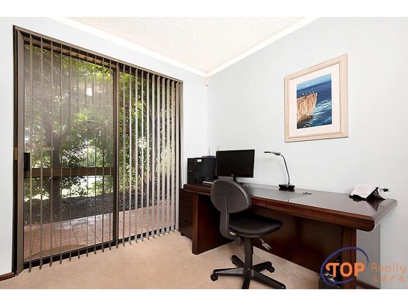 23 Redoubt Road, Willetton WA 6155