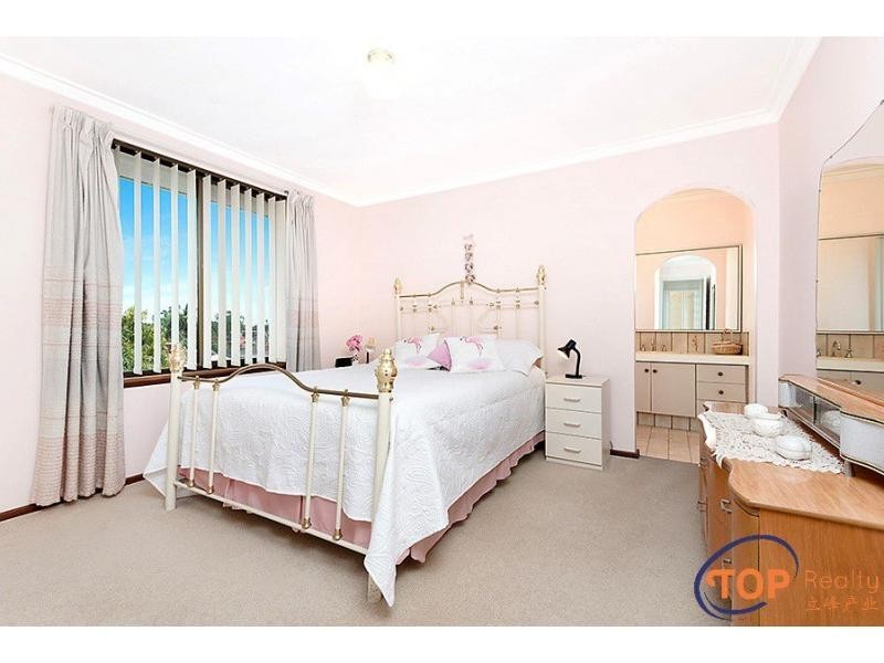 23 Redoubt Road, Willetton WA 6155