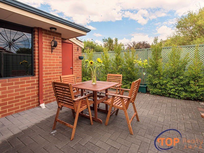 4/184 Bartram Road, Atwell WA 6164