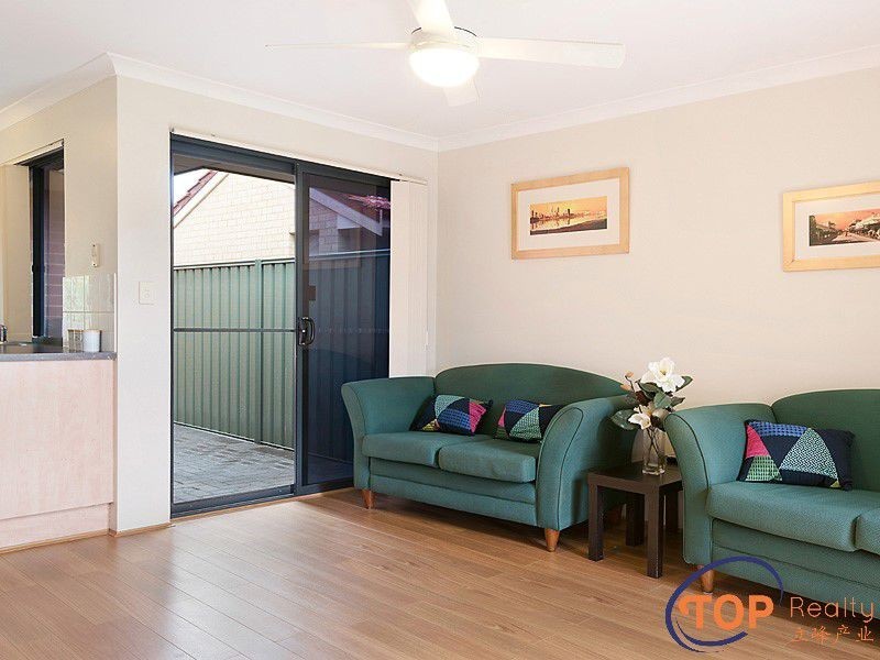 4/184 Bartram Road, Atwell WA 6164