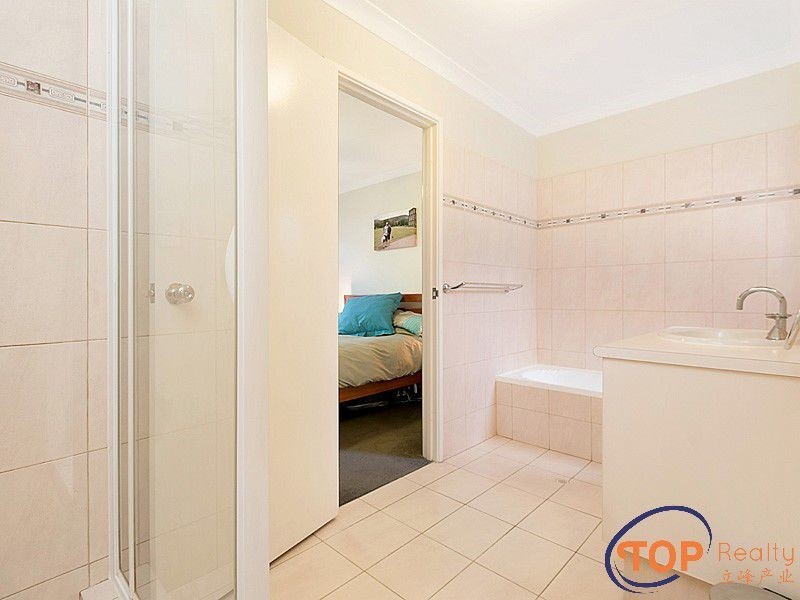 4/184 Bartram Road, Atwell WA 6164