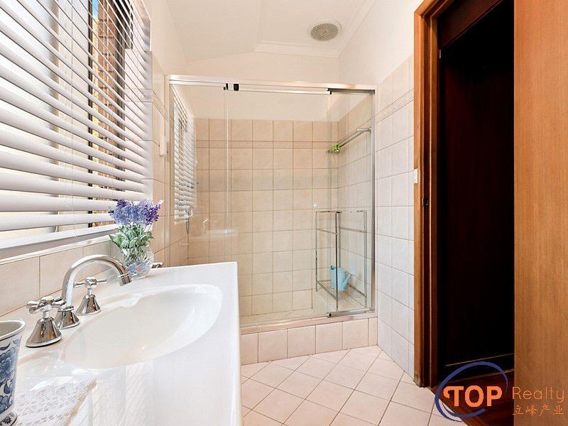 6 Darian Drive, Willetton WA 6155