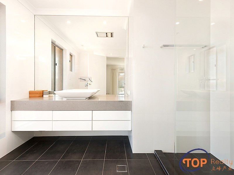 2 Athel Court, Leeming WA 6149