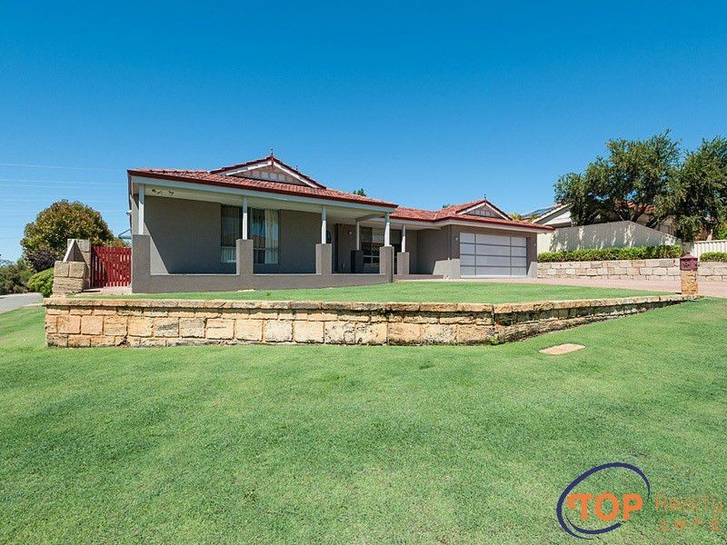 2 Athel Court, Leeming WA 6149