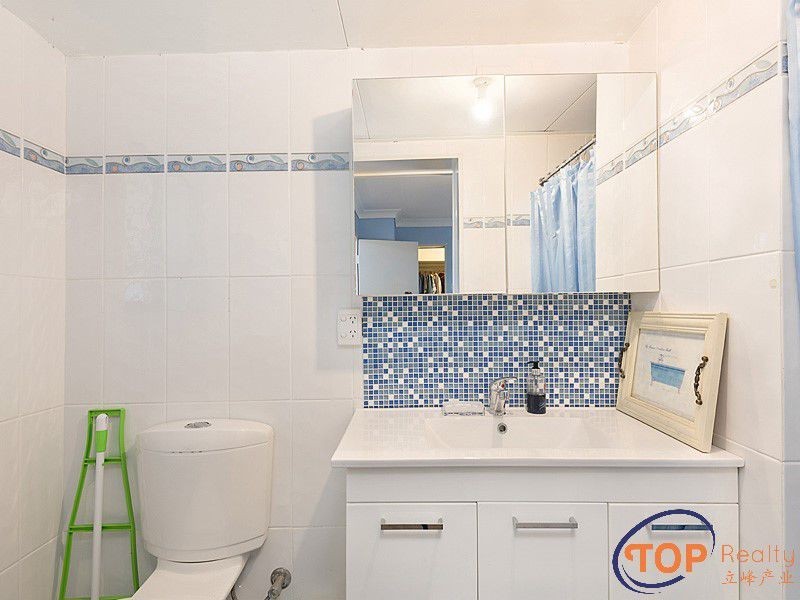 98 Pinetree Gully Road, Willetton WA 6155