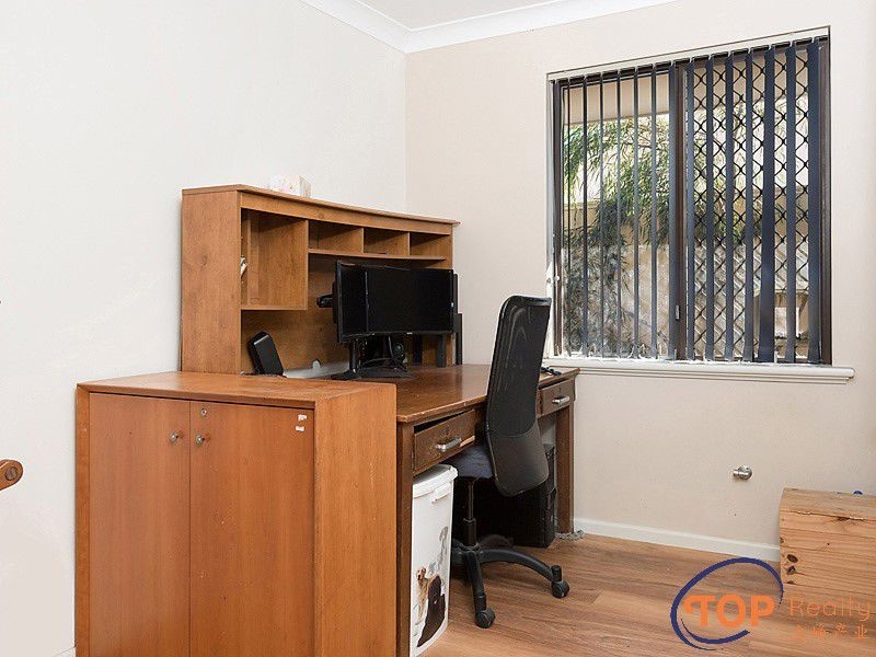 98 Pinetree Gully Road, Willetton WA 6155