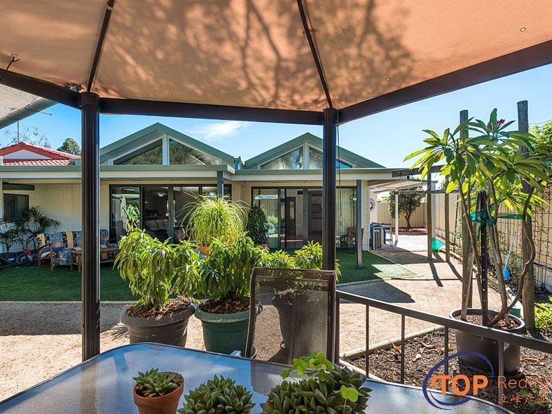 98 Pinetree Gully Road, Willetton WA 6155