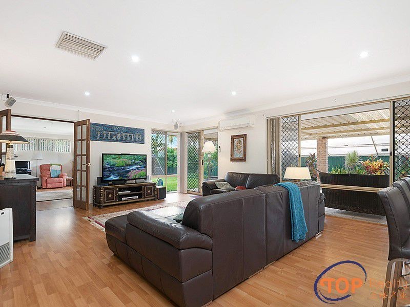 71 Casserly Drive, Leeming WA 6149