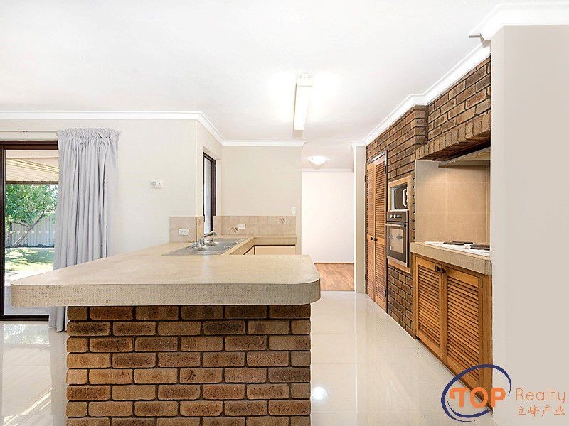 12 Collins Road, Willetton WA 6155