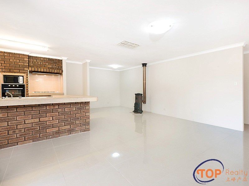 12 Collins Road, Willetton WA 6155