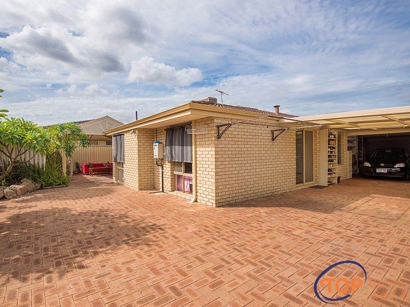 17 Hawkesbury Drive, Willetton WA 6155