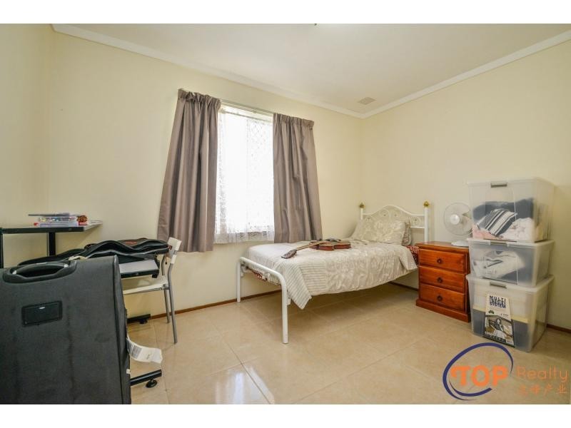 45 Vahland Avenue, Riverton WA 6148