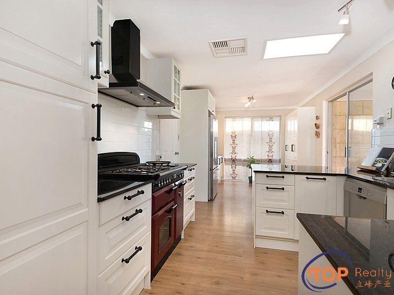 40 Damepattie Drive, Willetton WA 6155