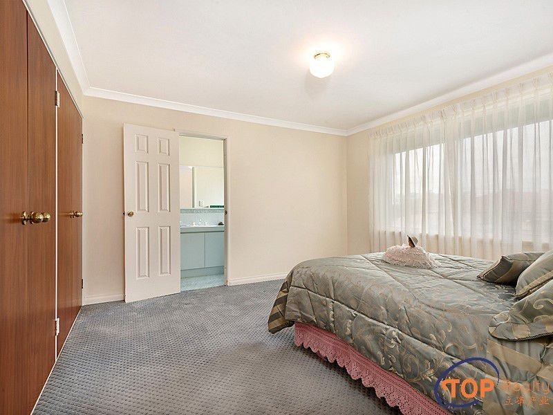 2 Gloucester Court, Willetton WA 6155