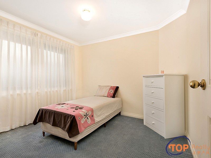2 Gloucester Court, Willetton WA 6155