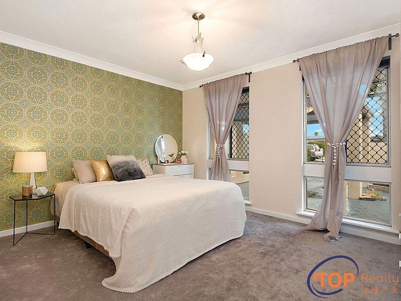 8 Silvertop Terrace, Willetton WA 6155